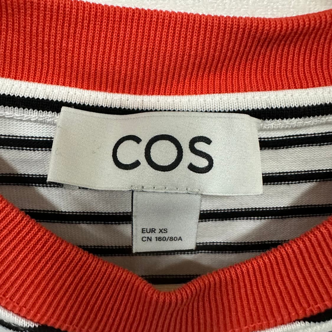 COS 스트라이프 긴팔티셔츠XS 상품이미지3