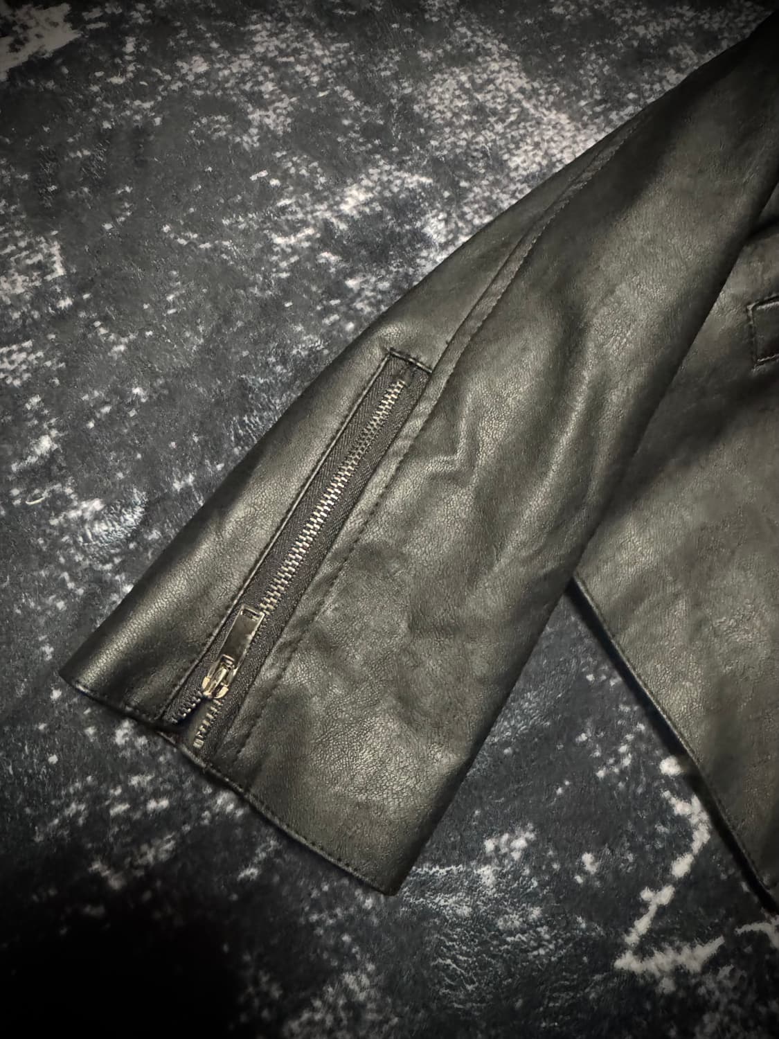 Lace Detail Two-Way Leather Jacket 상품이미지3