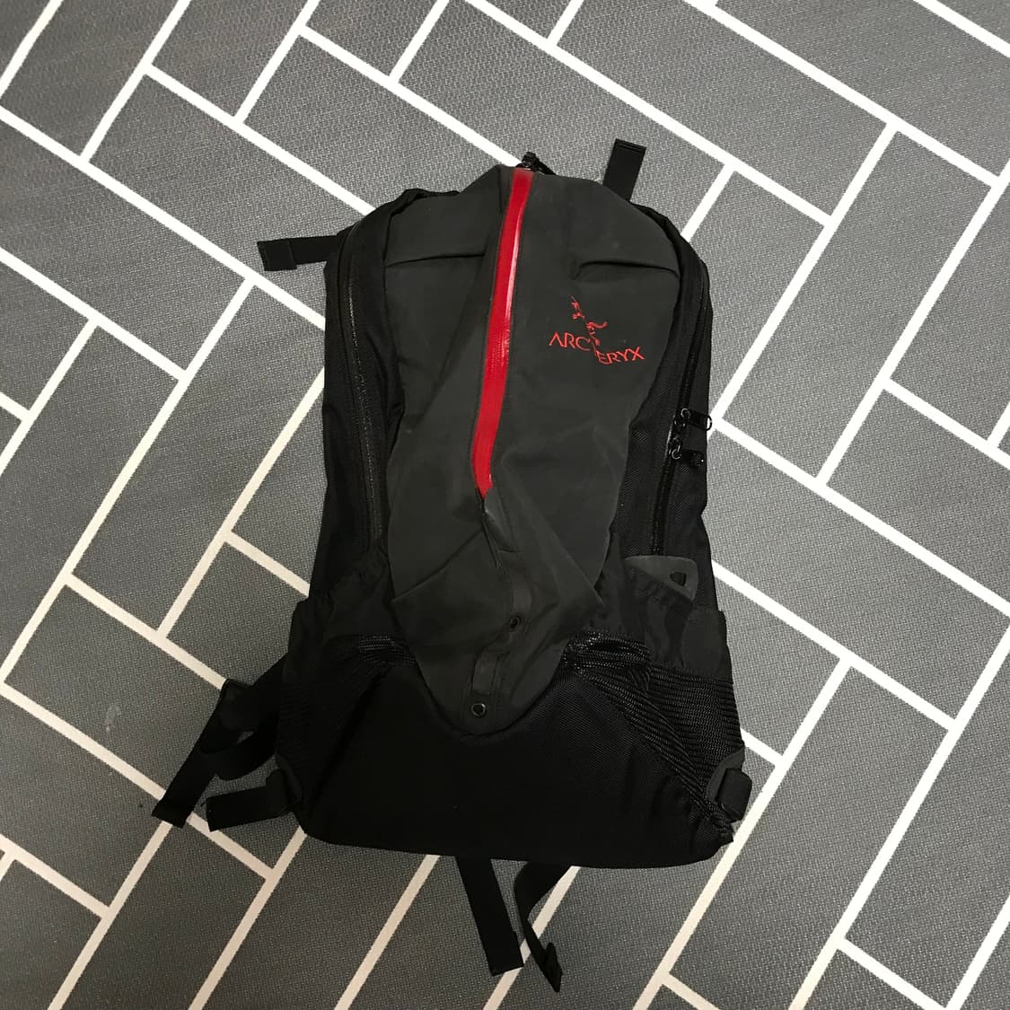 아크테릭스 아로 22 레드 상품이미지2