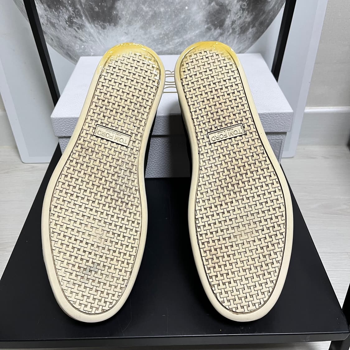 정품 11) 톰포드 워윅 블랙 스웨이드 스니커즈 상품이미지5