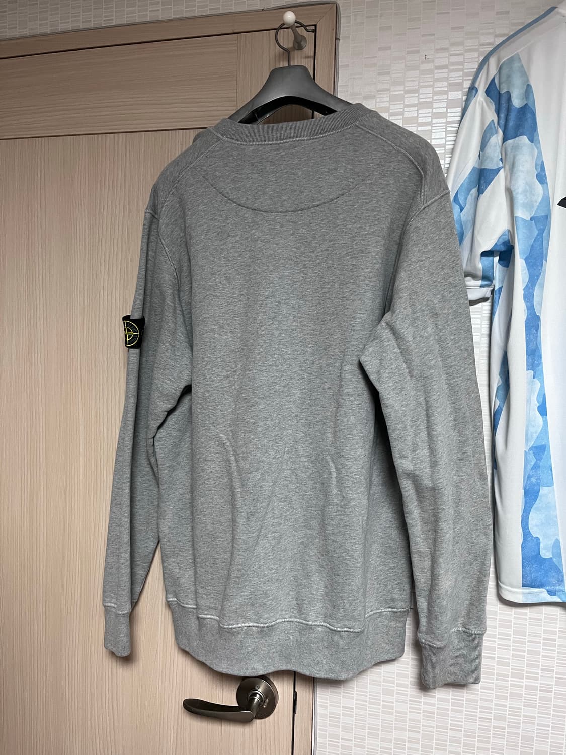 [XL] 스톤아일랜드 맨투맨 그레이 상품이미지2