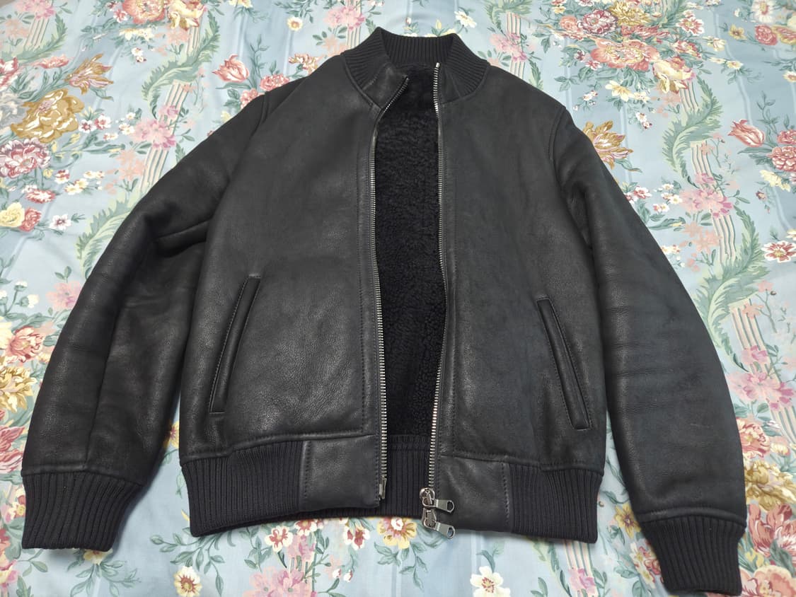 슬로웨어 몬테도로 양가죽 시어링 봄버 자켓 상품이미지1