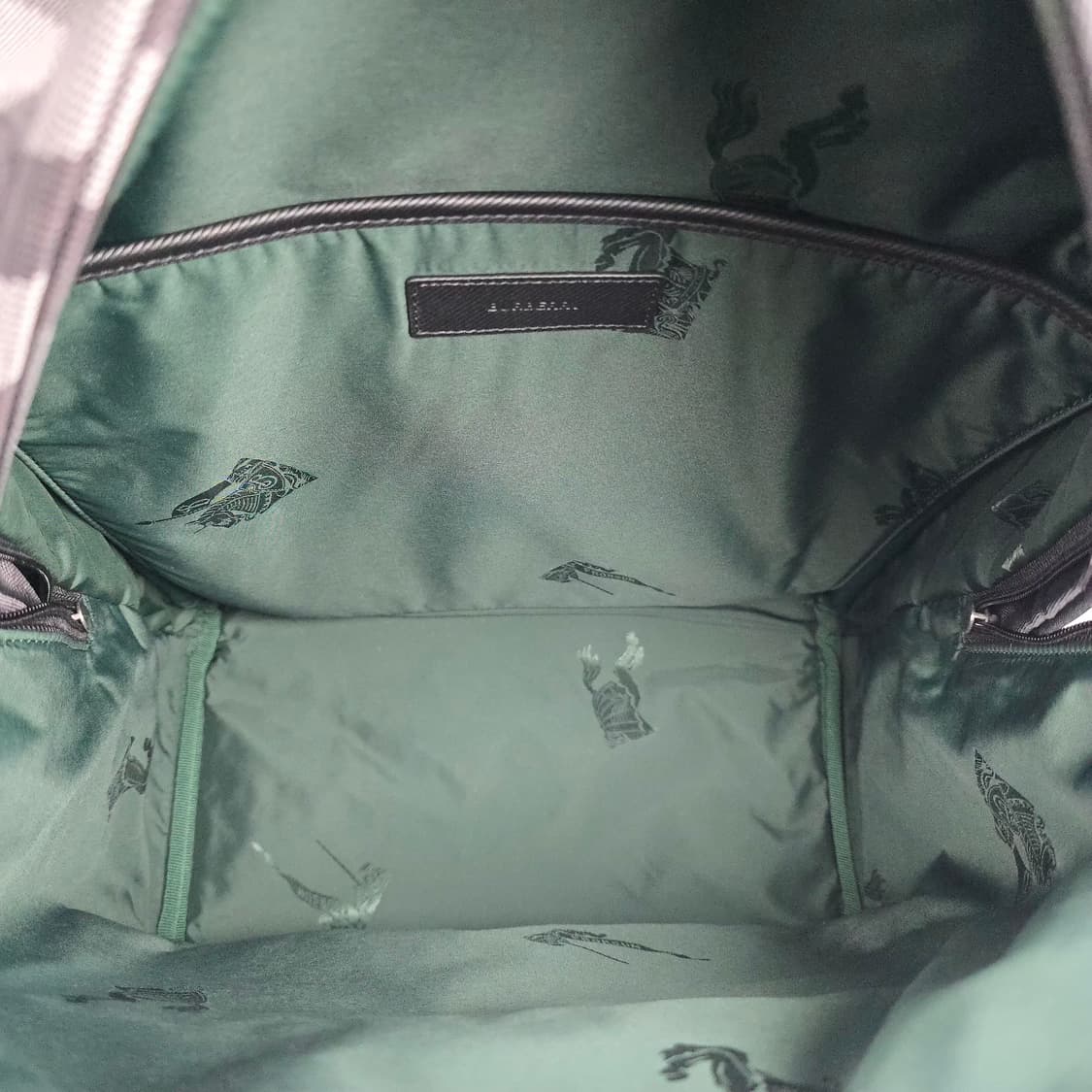 버버리 헤리티지 체크 백팩  상품이미지8