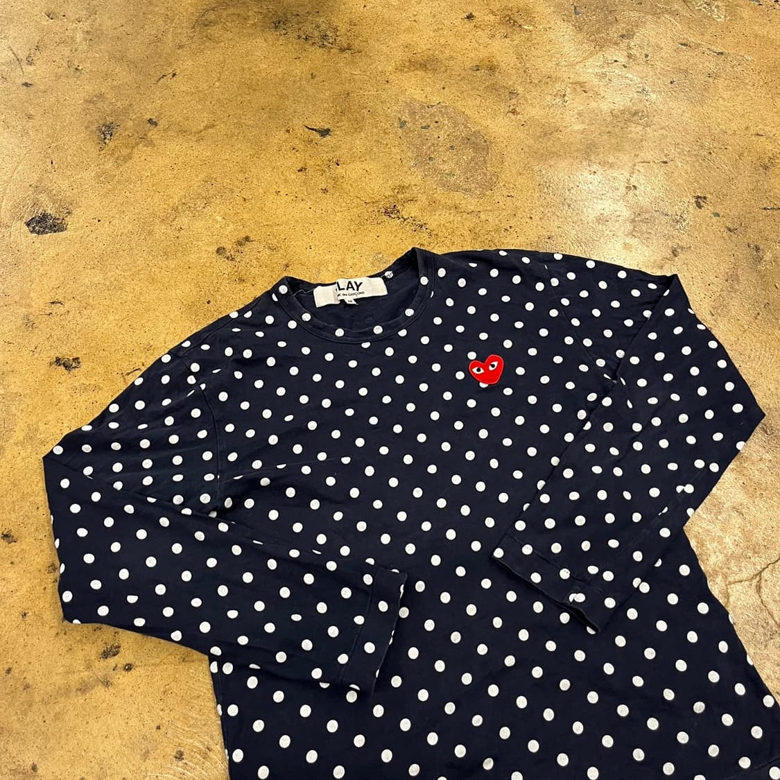 꼼데가르송 네이비 도트 롱슬리브  상품이미지1