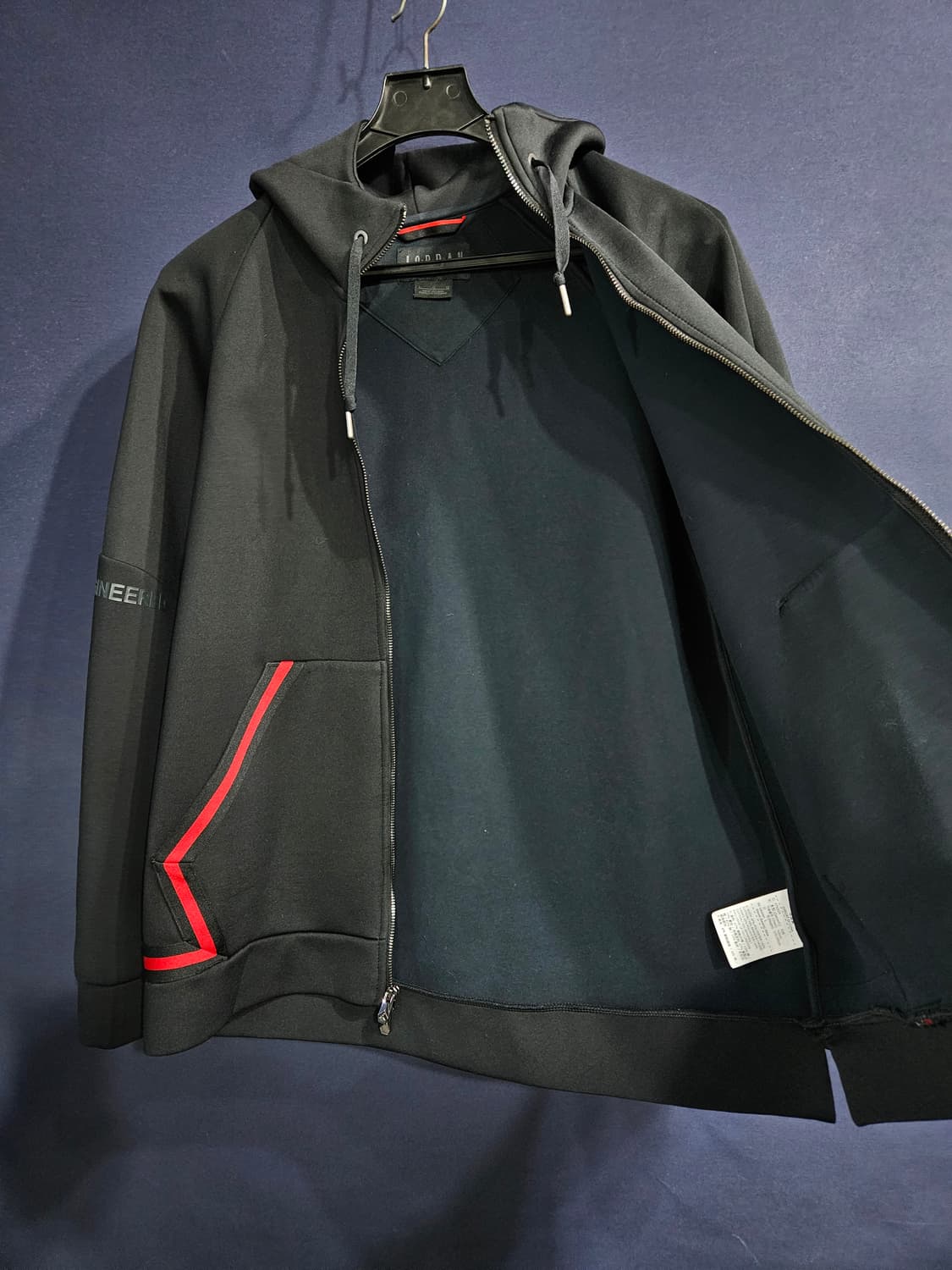 에어 조던 블랙컬러 남성 105~110 후드집업 자켓  상품이미지8