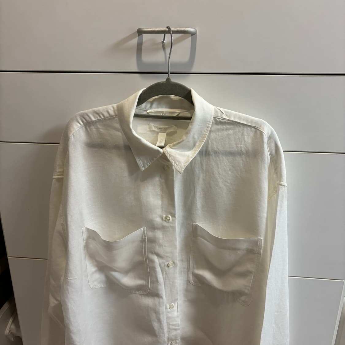 h&m 린넨 오버핏 여리여리 화이트 셔츠 상품이미지4