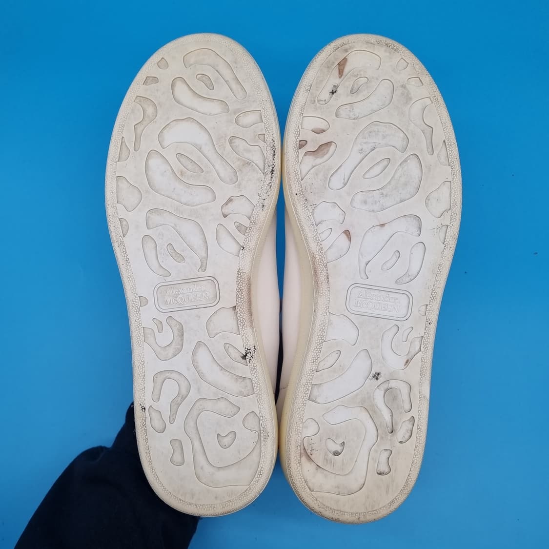 ooo AMQ 남성스니커즈 260 상품이미지5