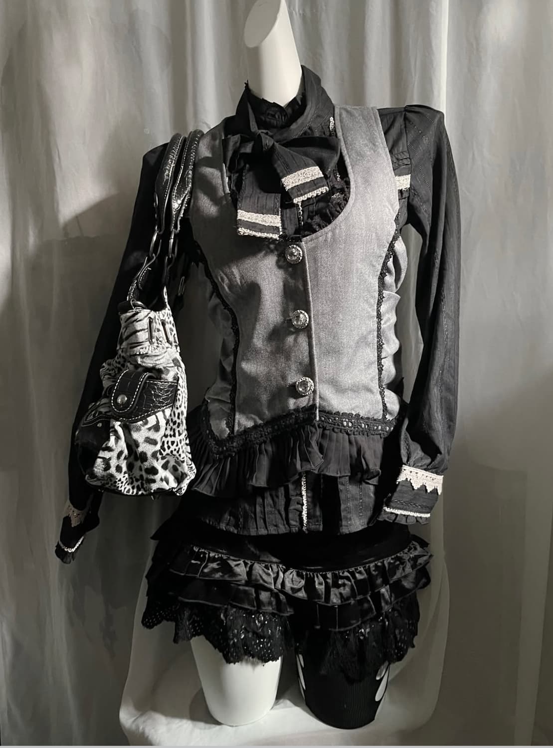 Axes femme vset 엑시즈팜 베스트 공겜여주 상품이미지1