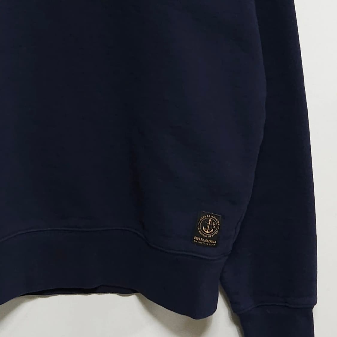 110)DEUS 데우스 엑스마키나 반집업 스웻 맨투맨 네이비 상품이미지3