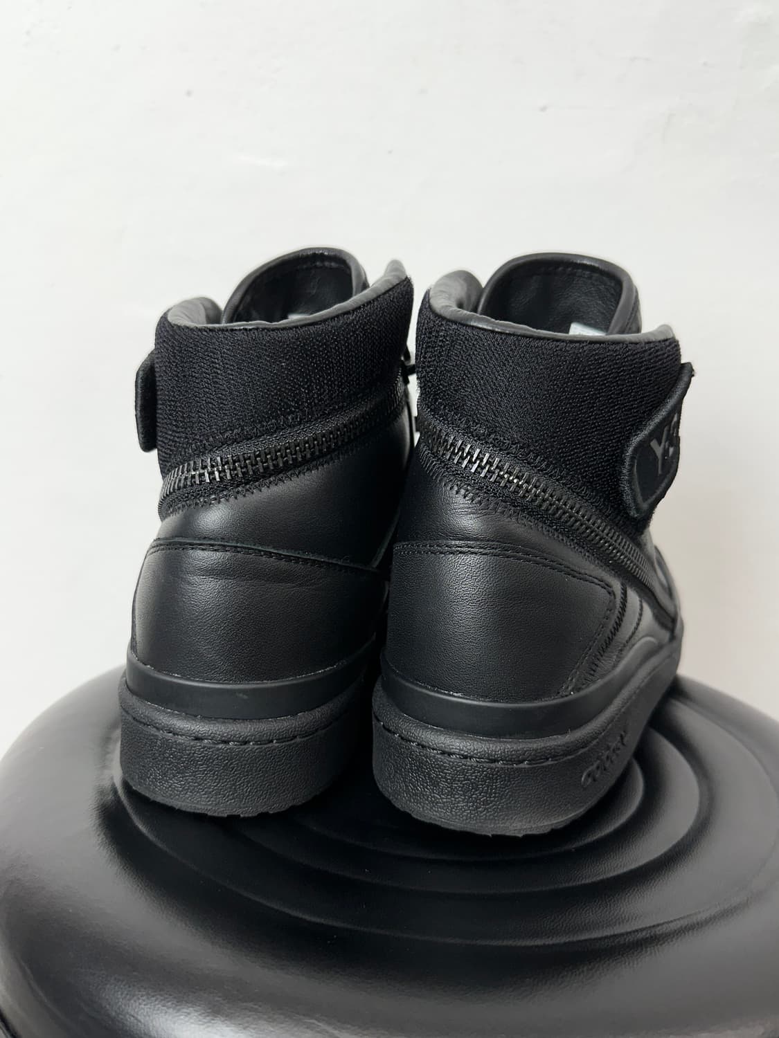 Y-3 Adidas Forum High Triple Black High  상품이미지7