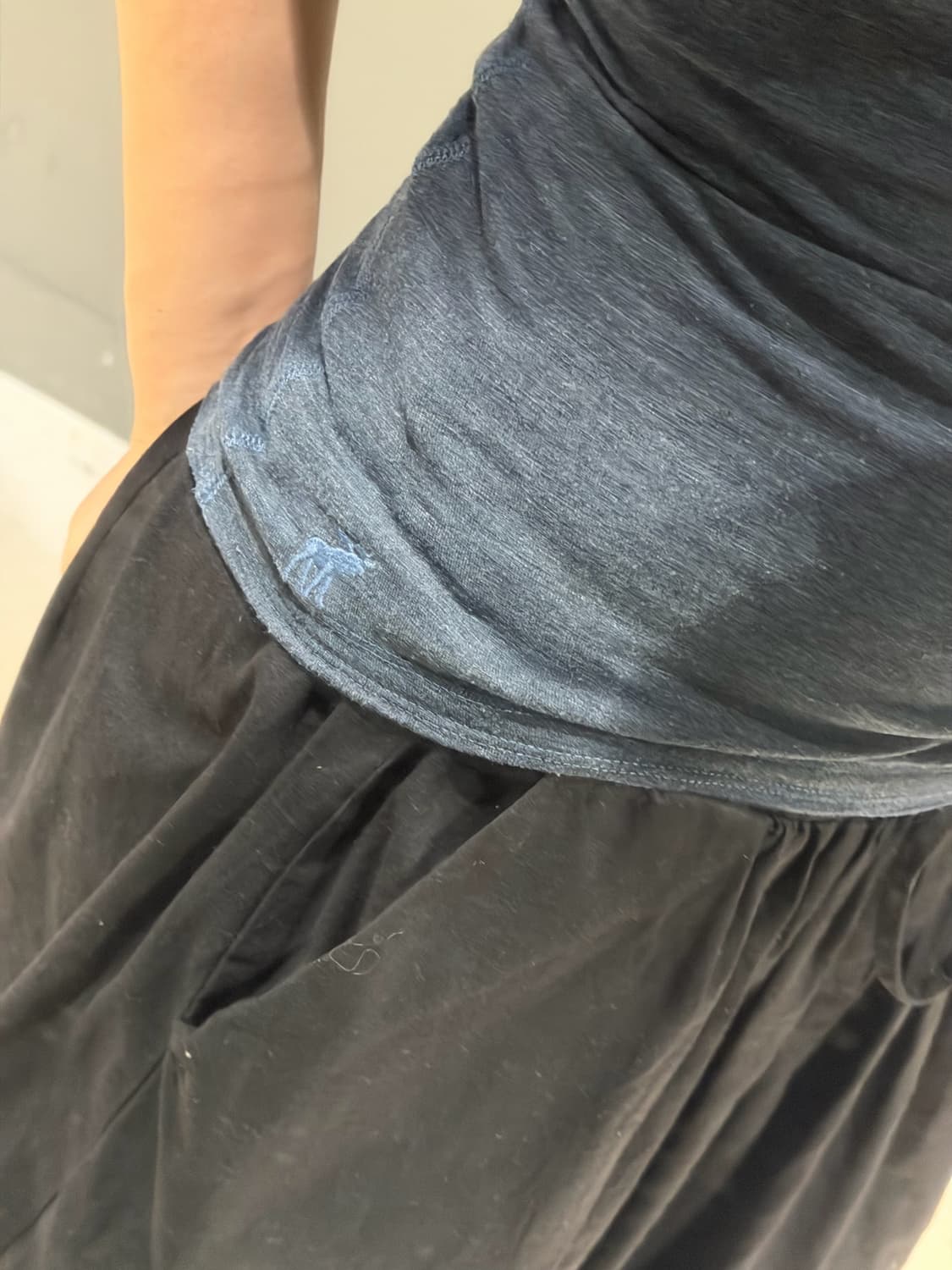 Abercrombie frill lace point tee  상품이미지3