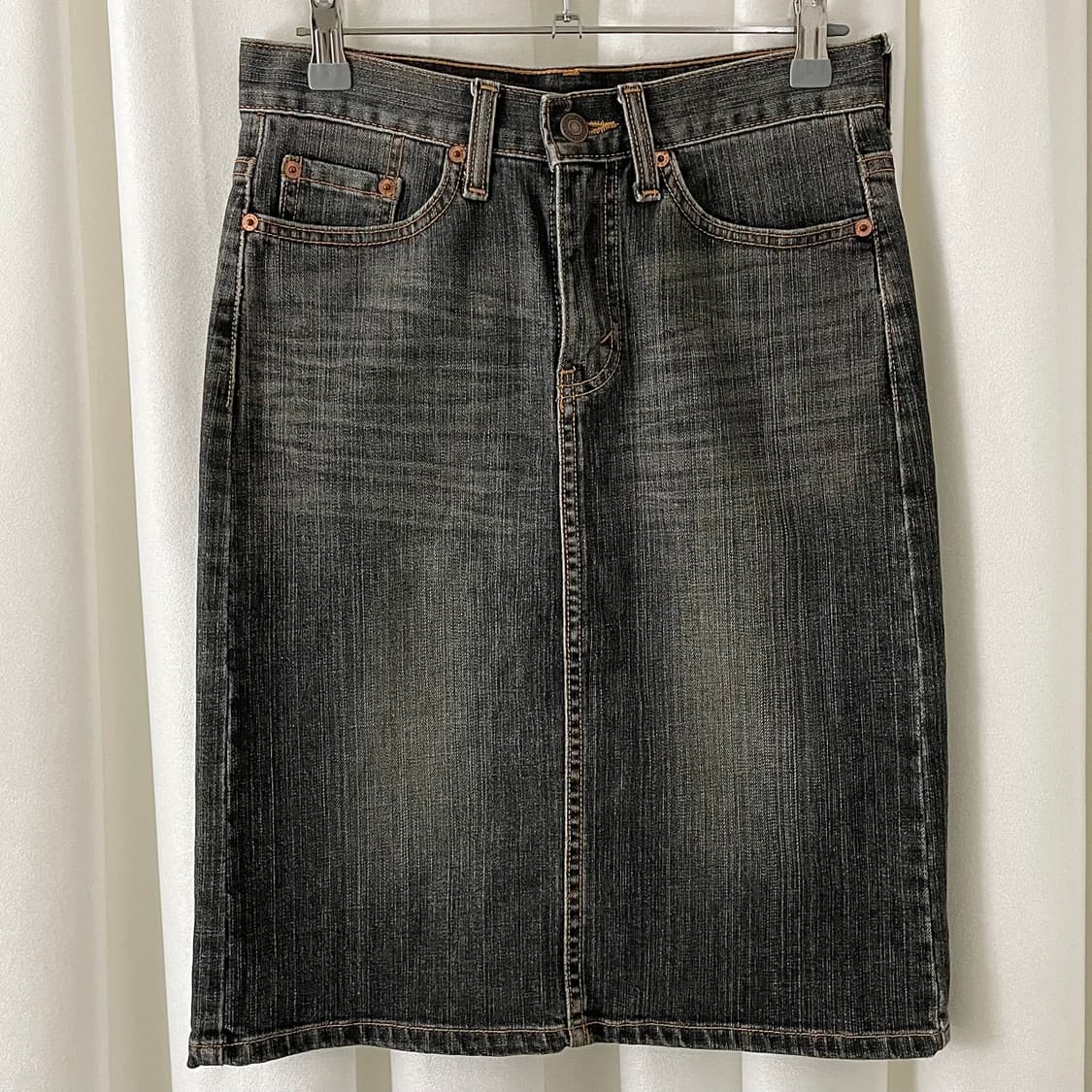 리바이스 흑청 미디 스커트 상품이미지1