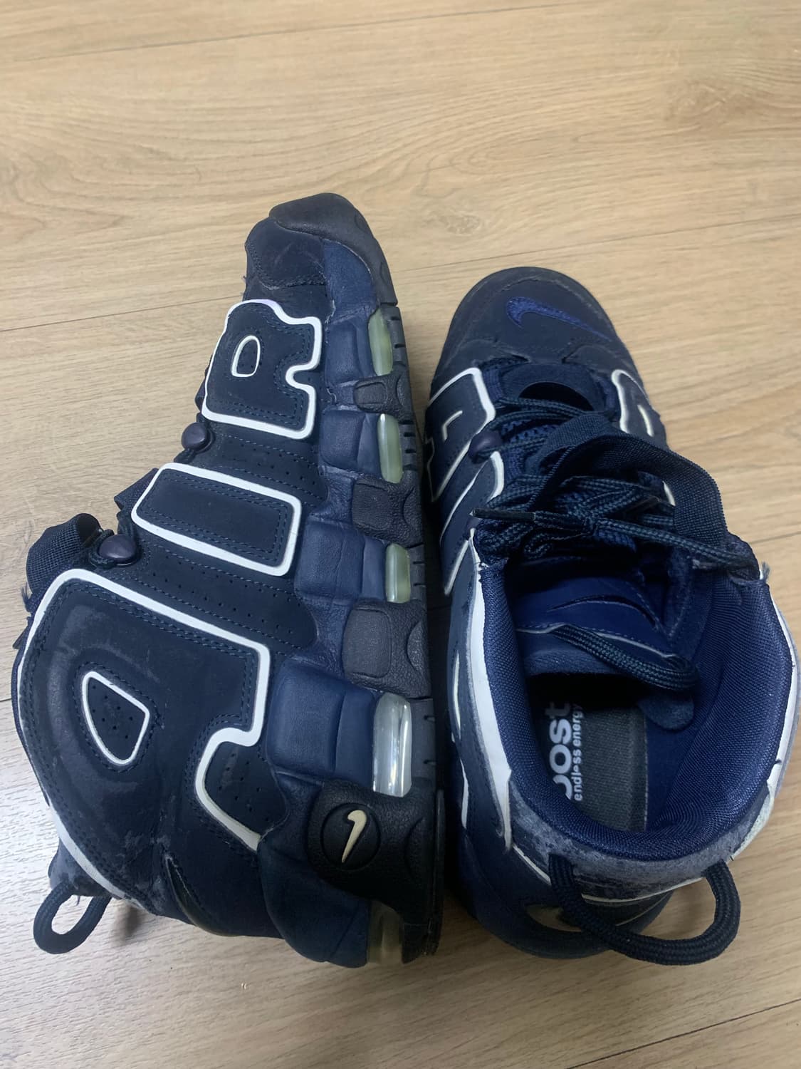 나이키 업템포 옵시디언 사이즈 270 판매 합니다 상품이미지5