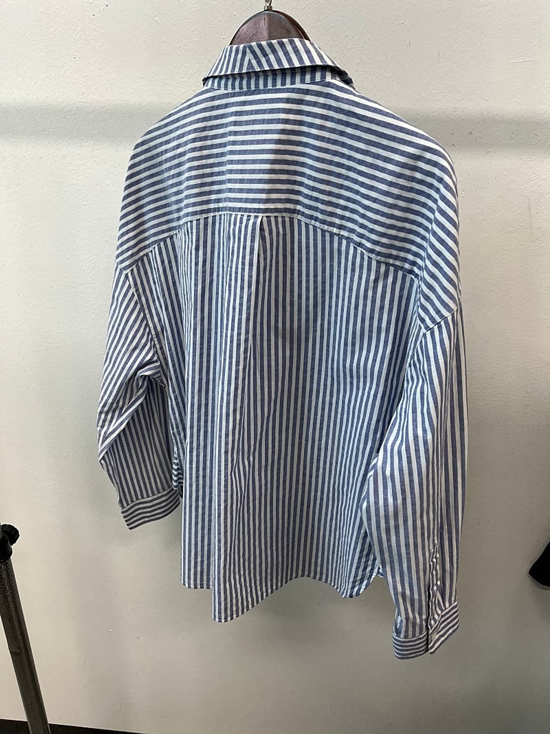 여) 버버리 스트라이프 셔츠  상품이미지6