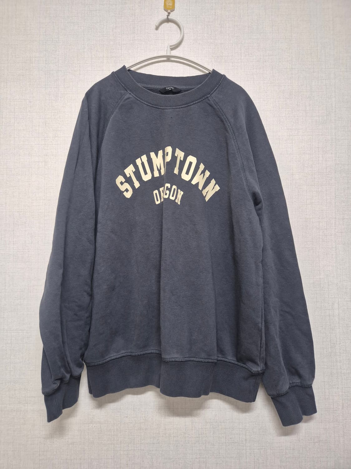 탑텐 맨투맨 상품이미지1