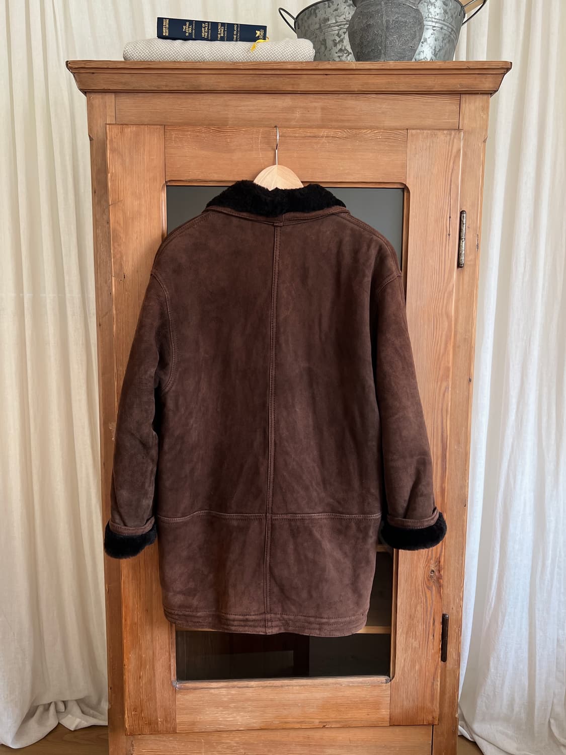 Figaro 모카 브라운 양가죽 시어링 하프 코트 상품이미지8