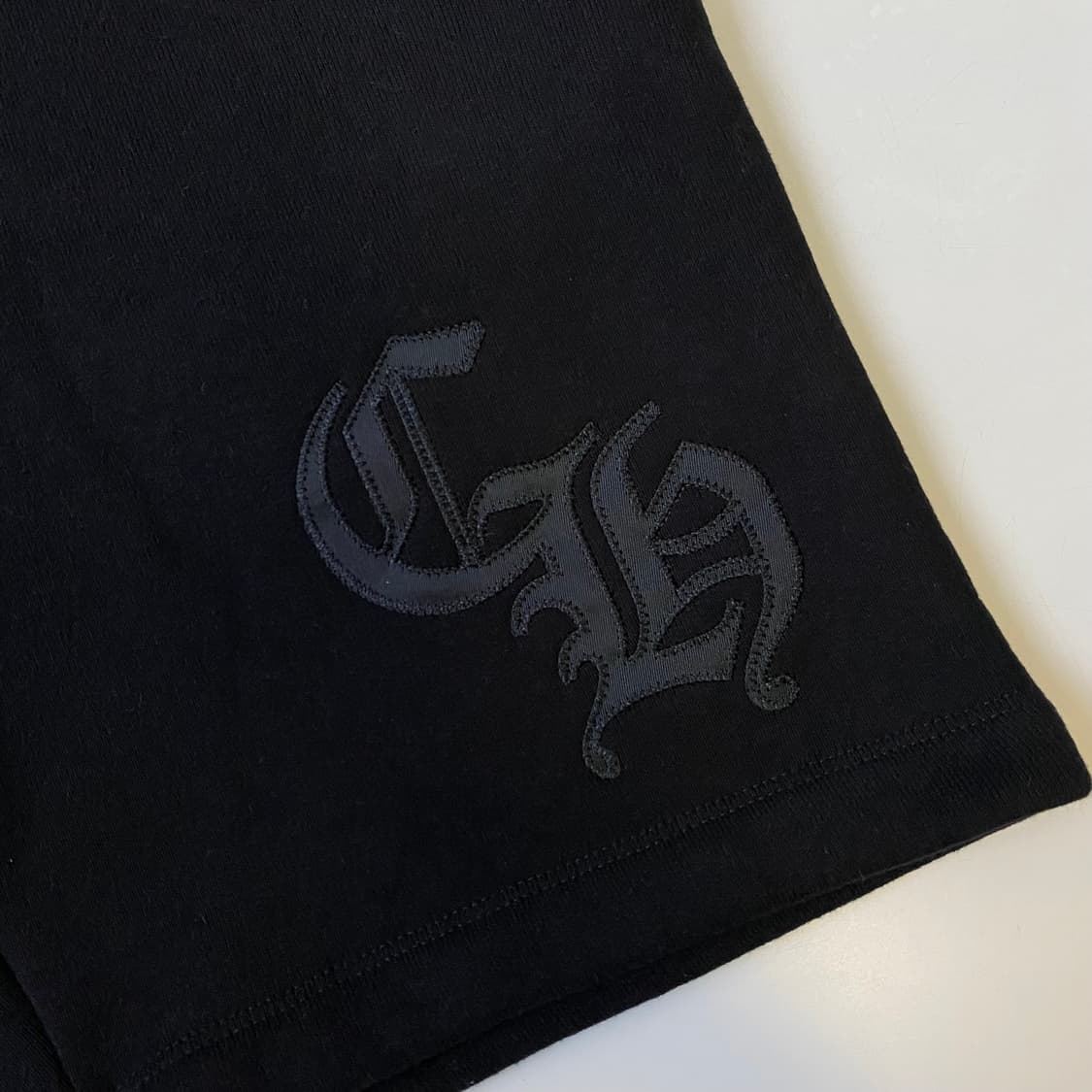 [M] 크롬하츠 CH 로고 자수 스웨트 쇼츠 팬츠 반바지 블랙 상품이미지4