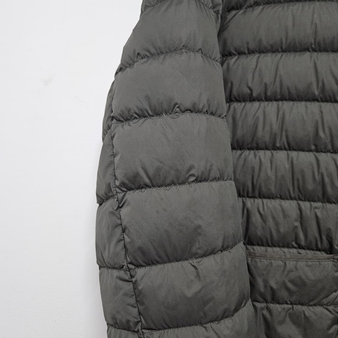 유니클로 U 경량패딩 올리브 M 상품이미지4