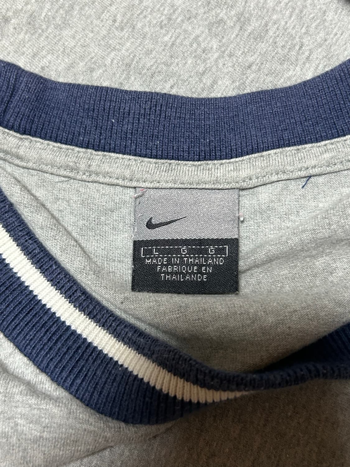 00s vtg 나이키 올드스쿨 그레이 반팔티 상품이미지2