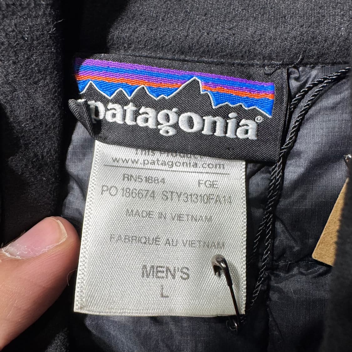 파타고니아 퀼팅 베스트 블랙 (L/OLD-8285 ) 상품이미지3