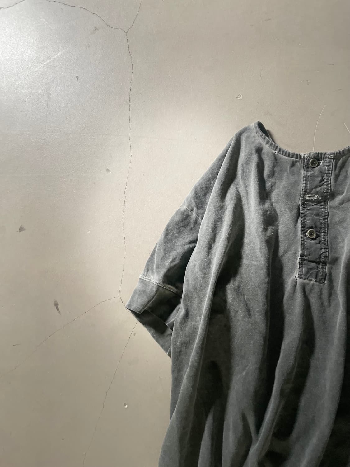  KZ Atelier Garment Dyed Henley Tee 상품이미지2