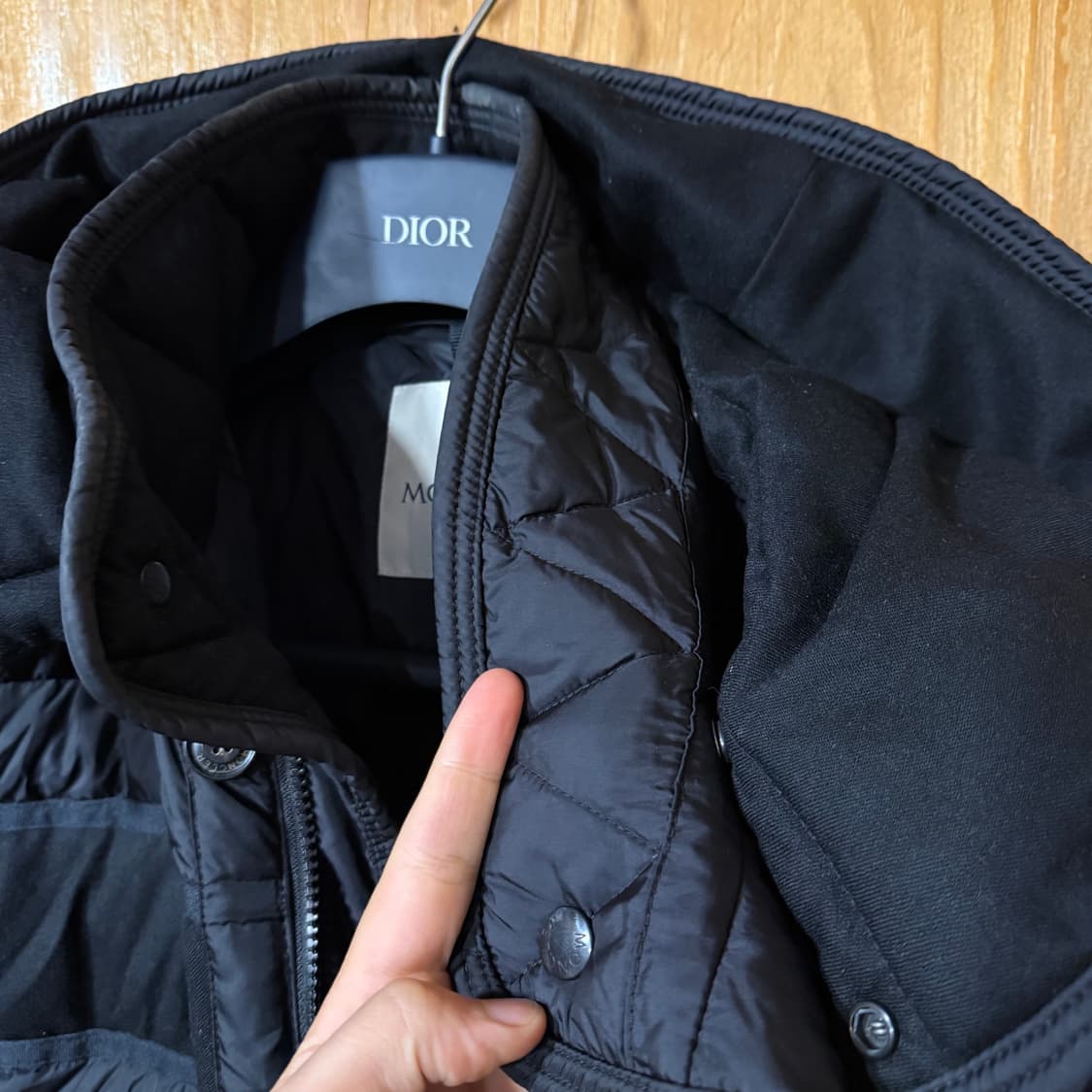 몽클레어 라이언 블랙와펜 패딩  상품이미지8