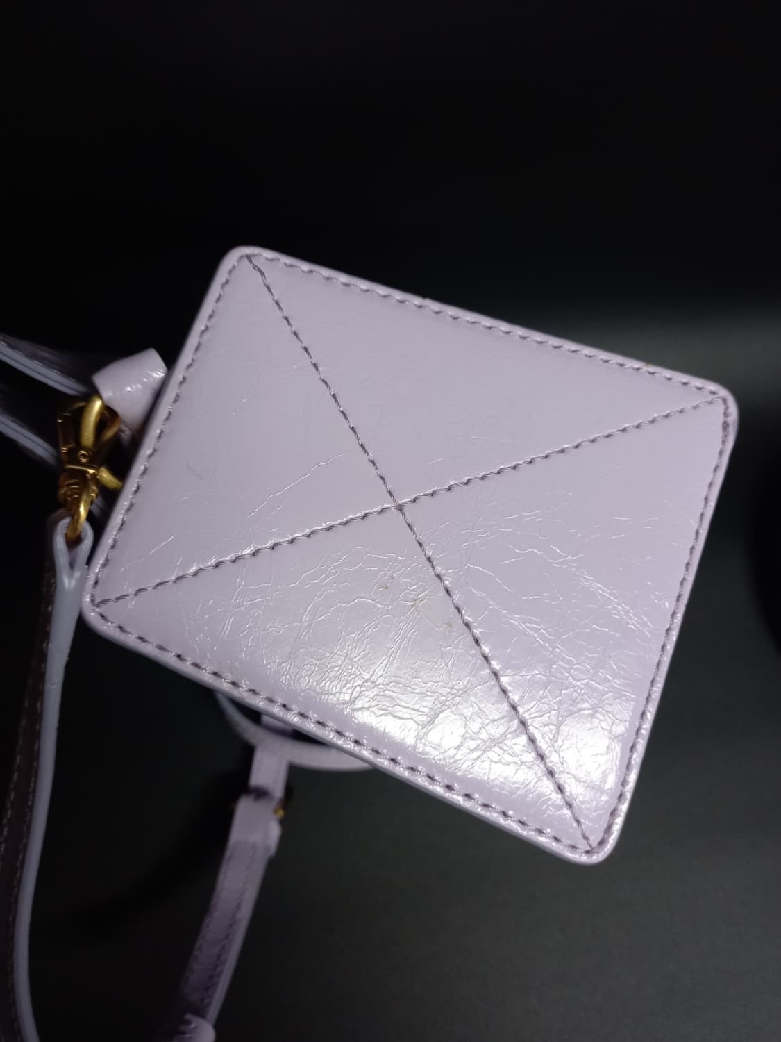 덕케 미니 크로스바디백 상품이미지5