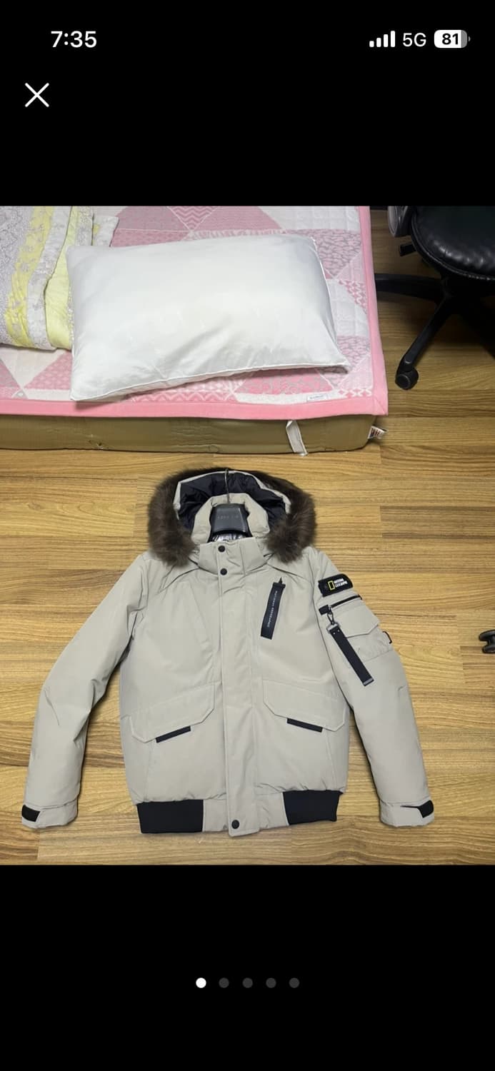 내셔널지오그래픽 숏패딩 팝니다. 상품이미지1