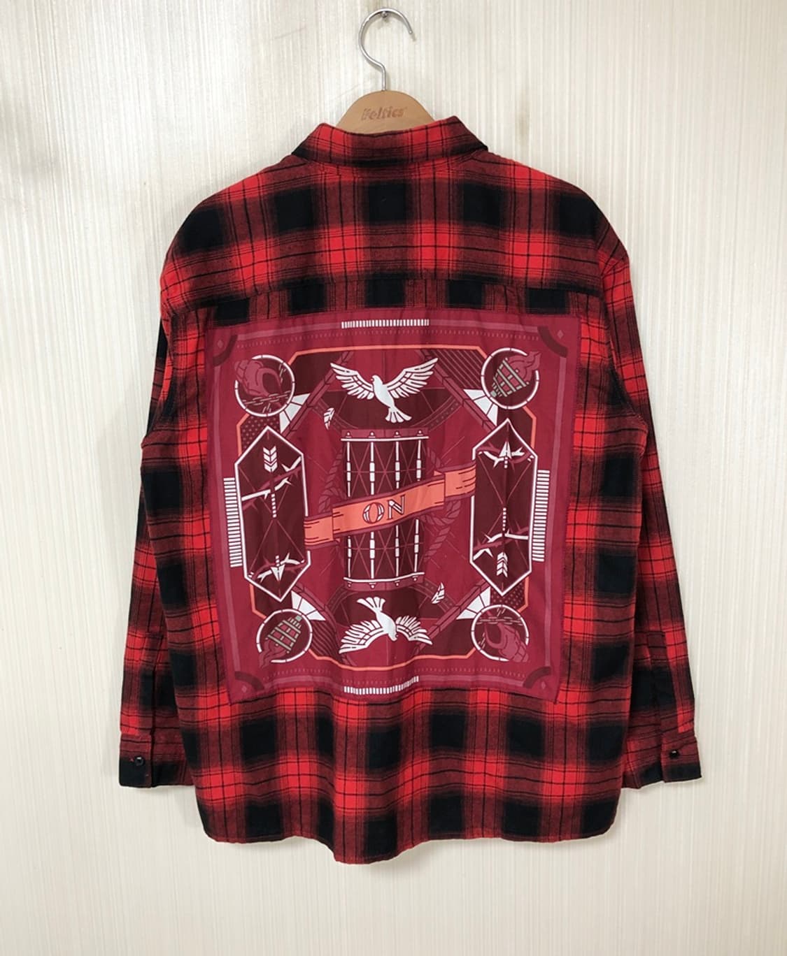 BTS 방탄소년단 'ON' 플란넬 체크셔츠 L 상품이미지1