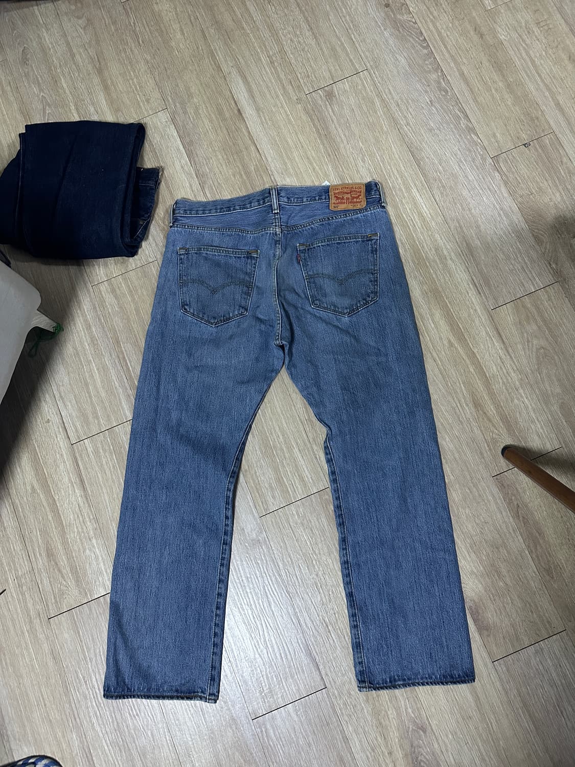 리바이스 502 상품이미지2