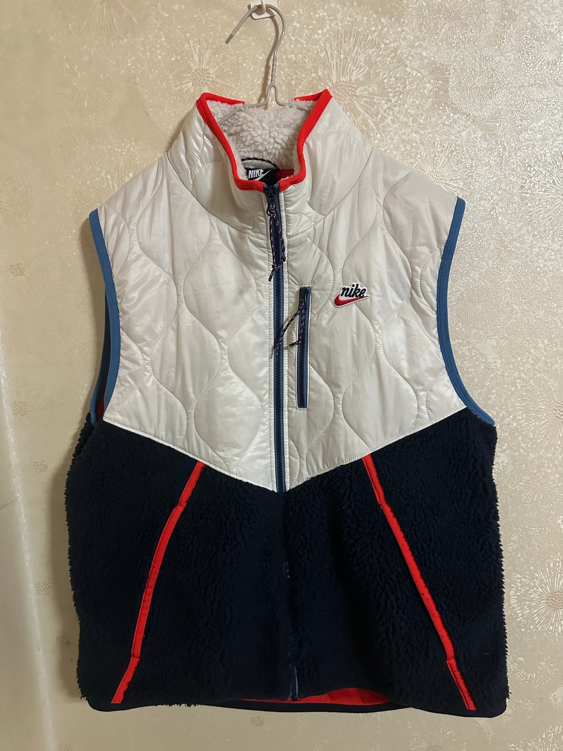 나이키 플리스 패딩 조끼 XL / 105 사이즈 판매 상품이미지1