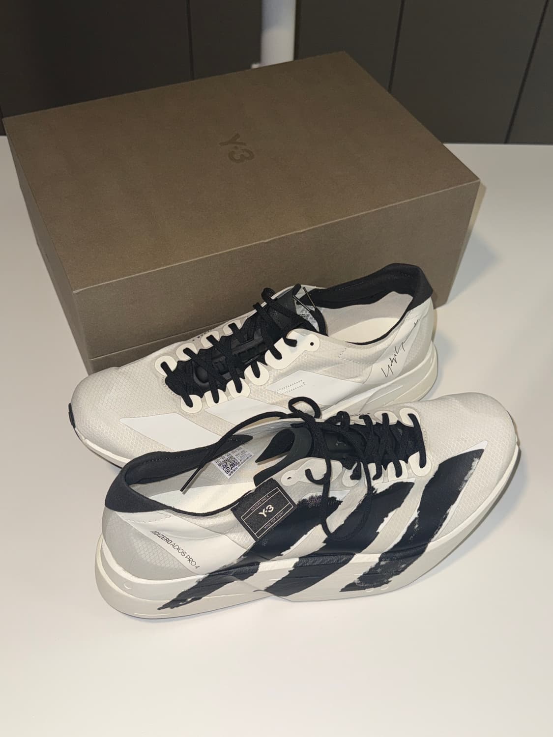 아디다스 아디오스 프로4 Y-3 (JR6656) 295mm 팝니다 (희귀 상품이미지1