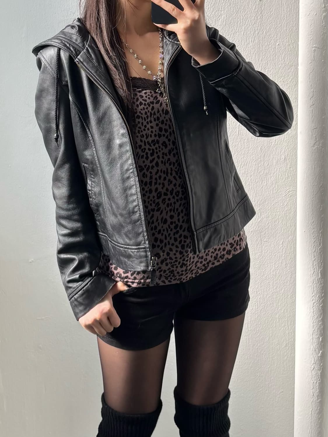 Vintage MATV Black Hood Leather Jacket 상품이미지4