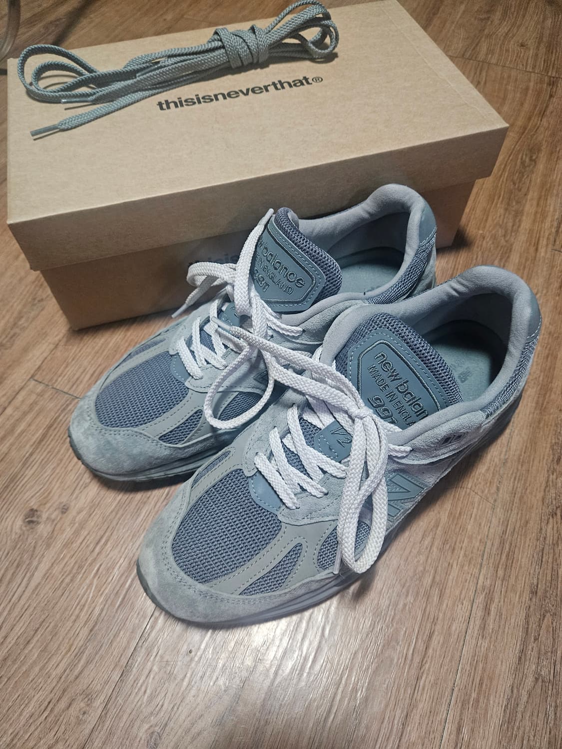 뉴발란스 991v2 X 디스이즈네버댓  상품이미지1