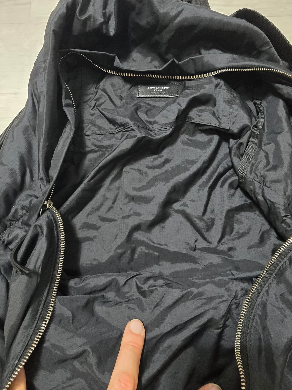 (정품) 생로랑 시티 백팩 나일론 (명품 크로스백 가방 힙색) 상품이미지8