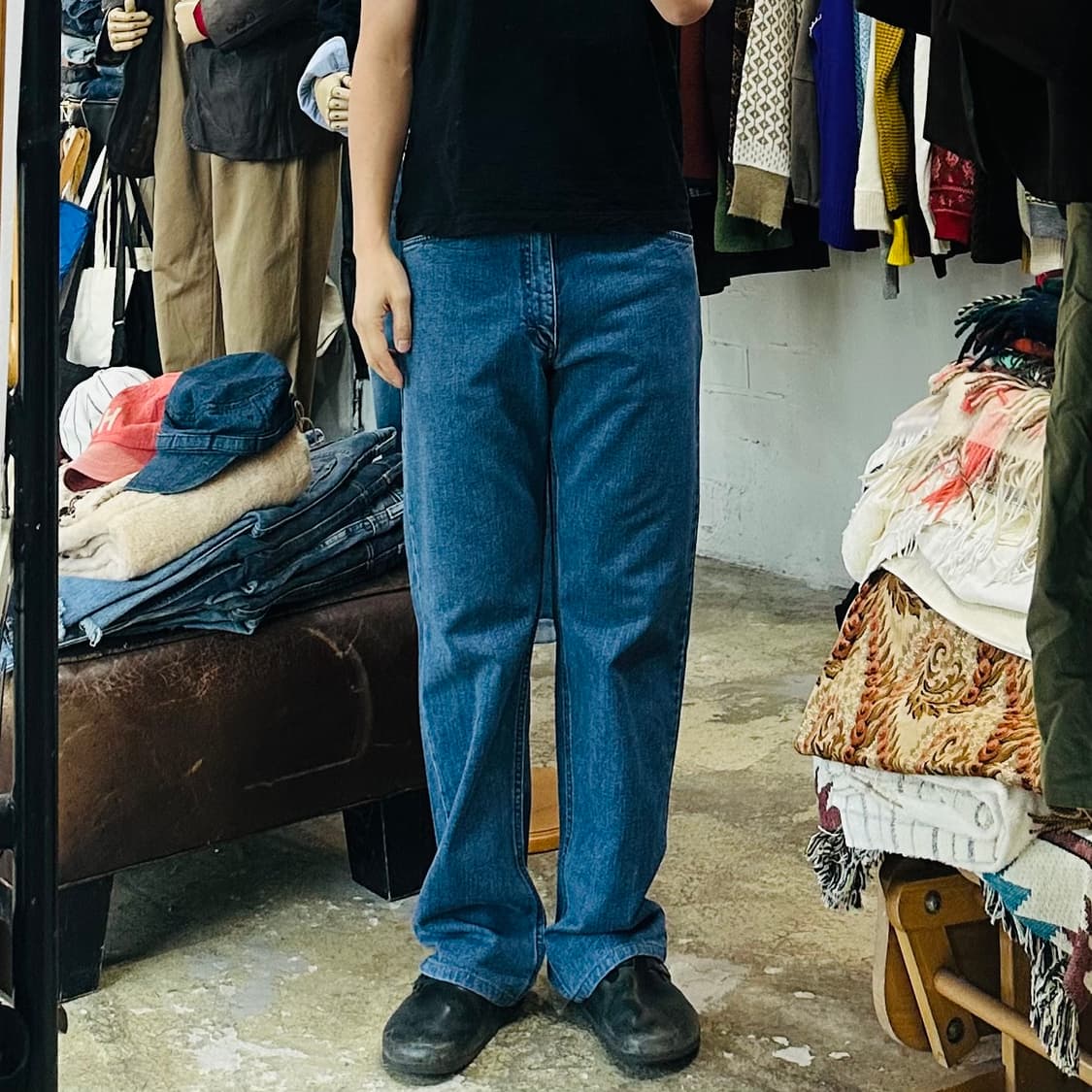 (착용컷) Lee RIDERS 데님 팬츠 (남성용 30) 상품이미지4