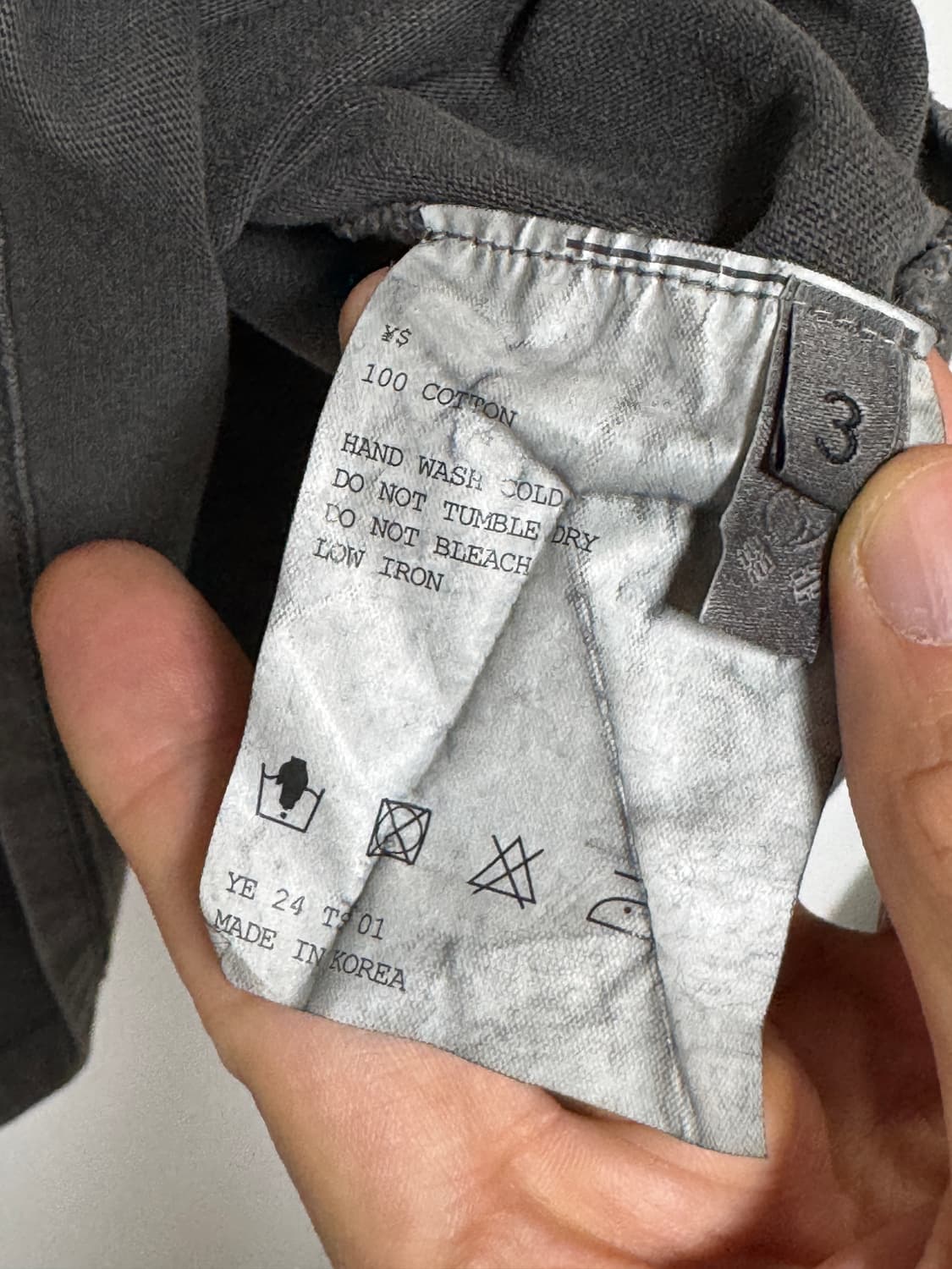 한정판 칸예 VULTURES 고양 크로스 반팔티 100-105 새상품 상품이미지5