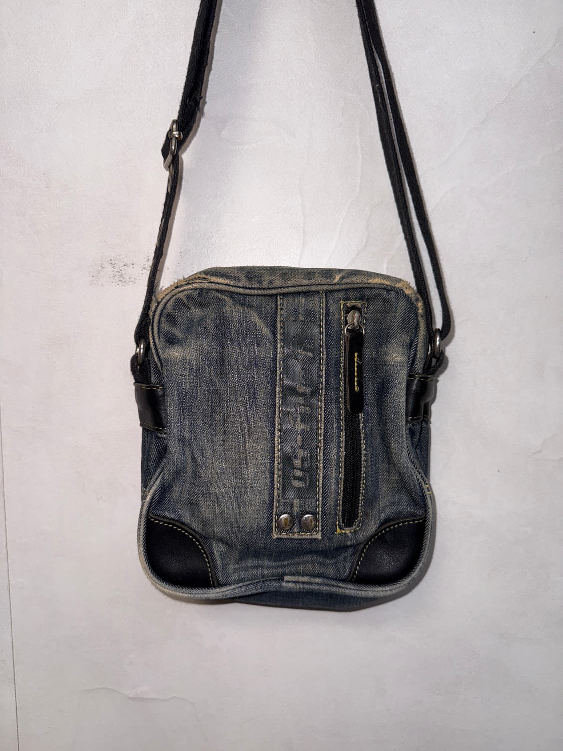 FUBU denim leather patch cross bag 상품이미지6