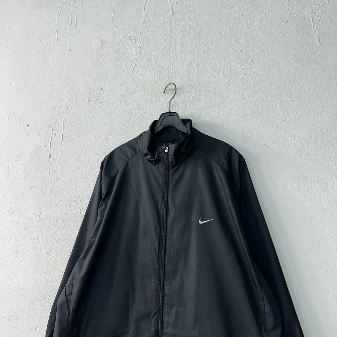 나이키 검흰 바람막이 자켓 XL 상품이미지2