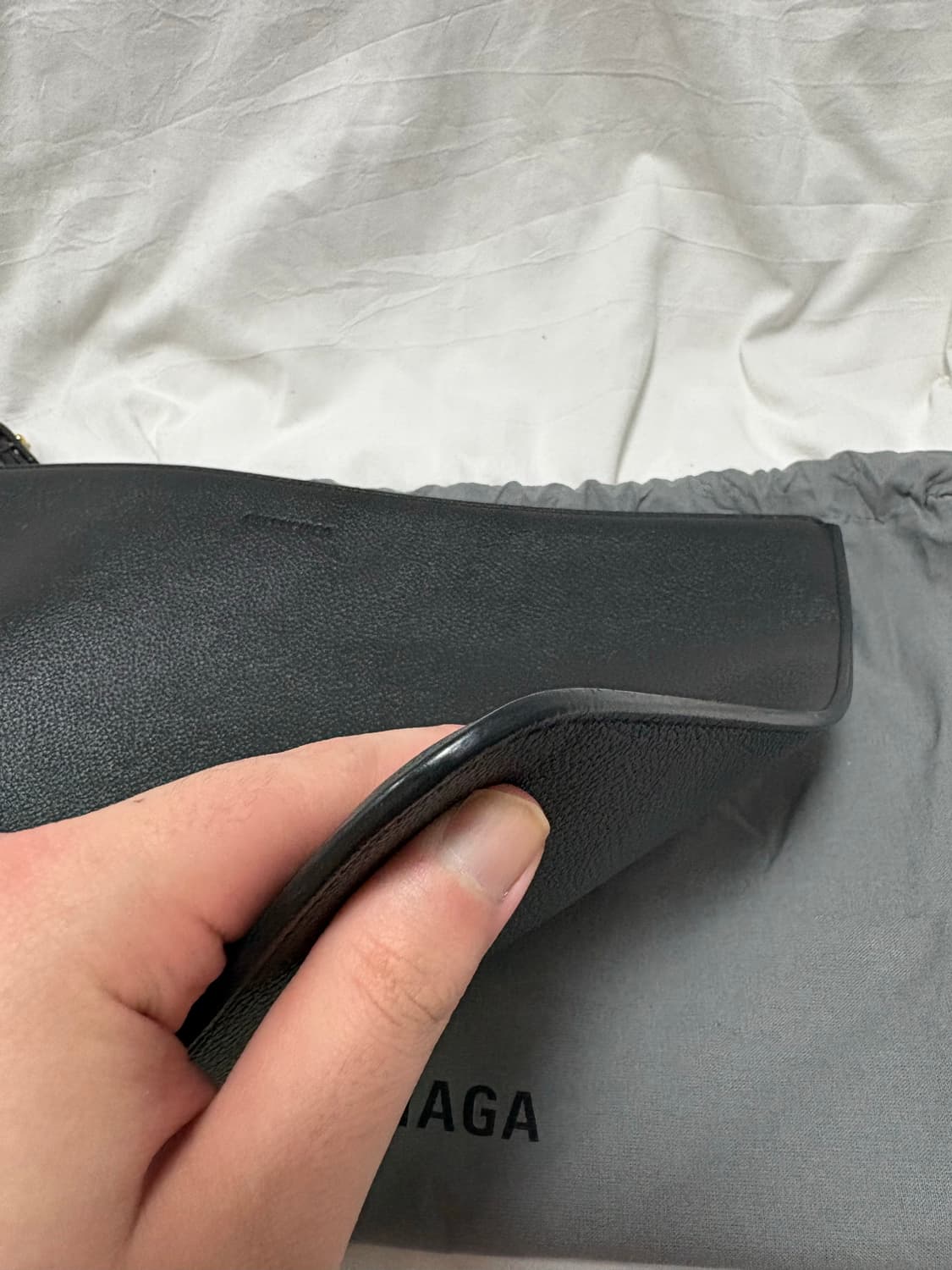 [대전백화점] 발렌시아가 로고 클러치 L 상품이미지2