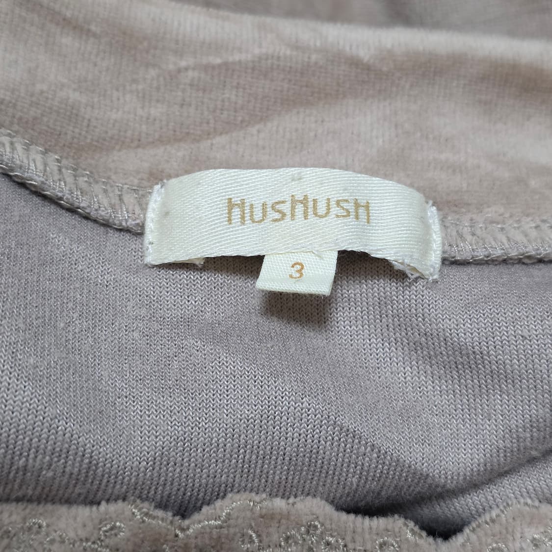 브라운 라떼갸루모리걸st 벨벳 블라우스 상품이미지4