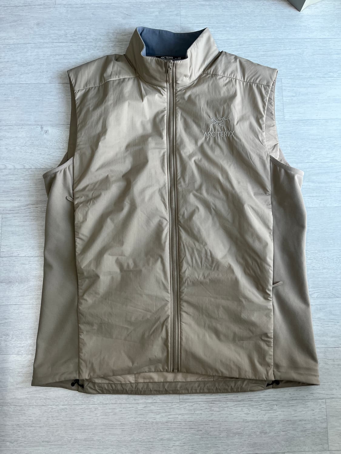 아크테릭스 남성 아톰 베스트 스모크블러프 (라지) 상품이미지2