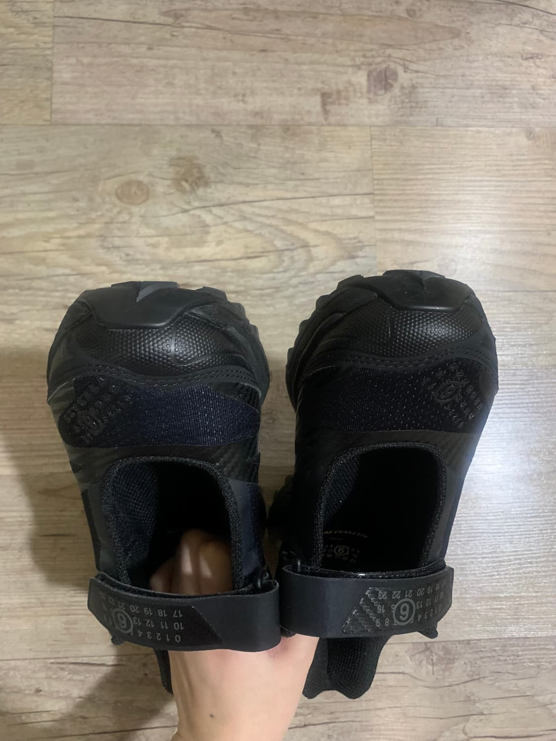 살로몬 x MM6 메종 마르지엘라 XT-메리 제인 블랙 225 상품이미지7