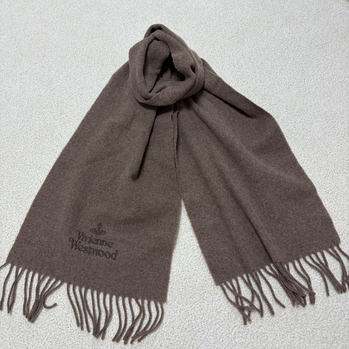 비비안웨스트우드 브라운 울 머플러 상품이미지4