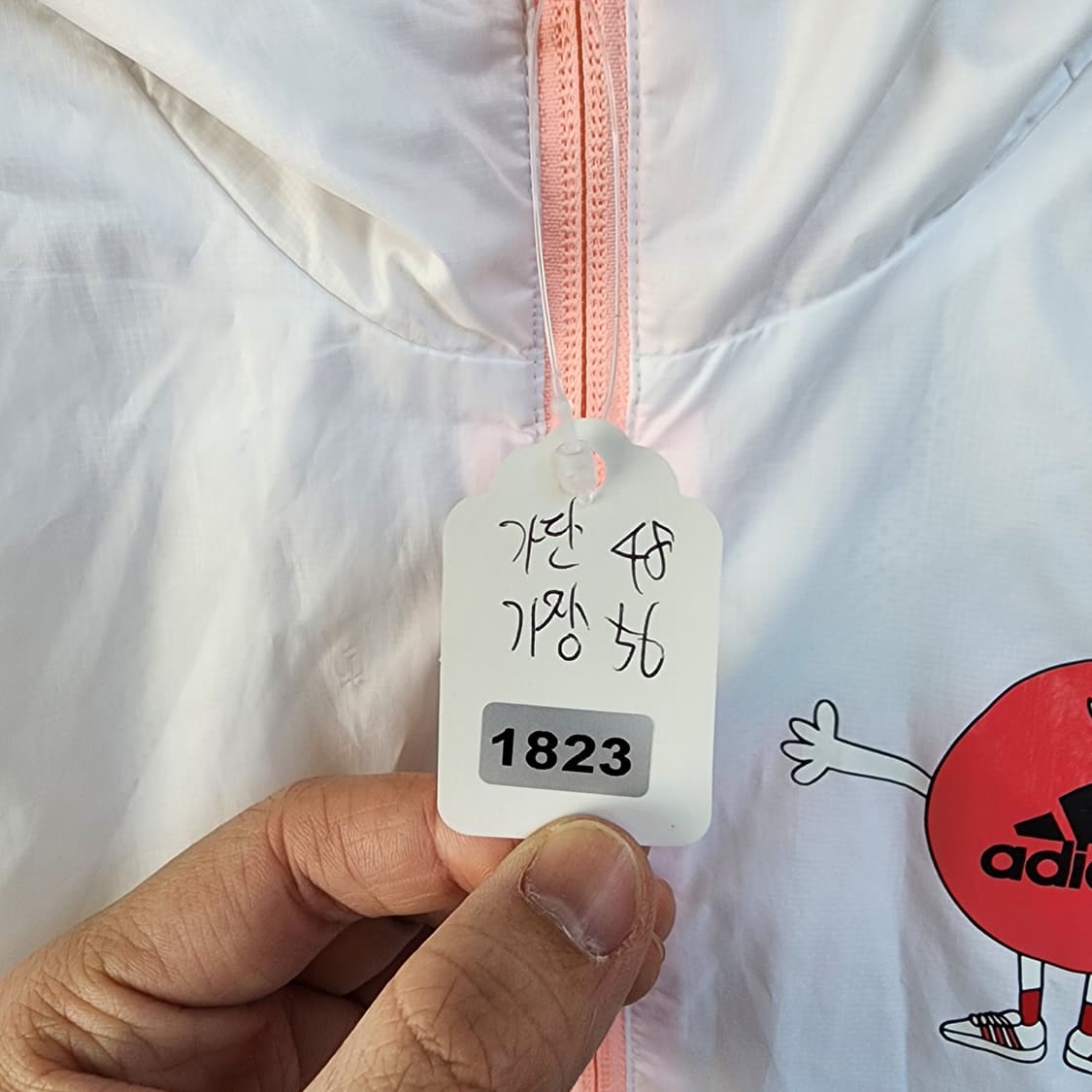 아디다스 아동 화이트 캐릭터 바람막이 상품이미지10