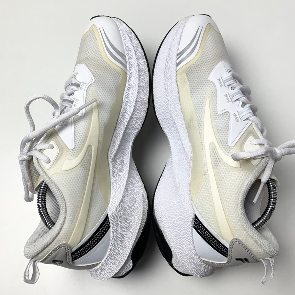 [260/정품] FILA 휠라 뉴런3 남성 운동화 신발 상품이미지4