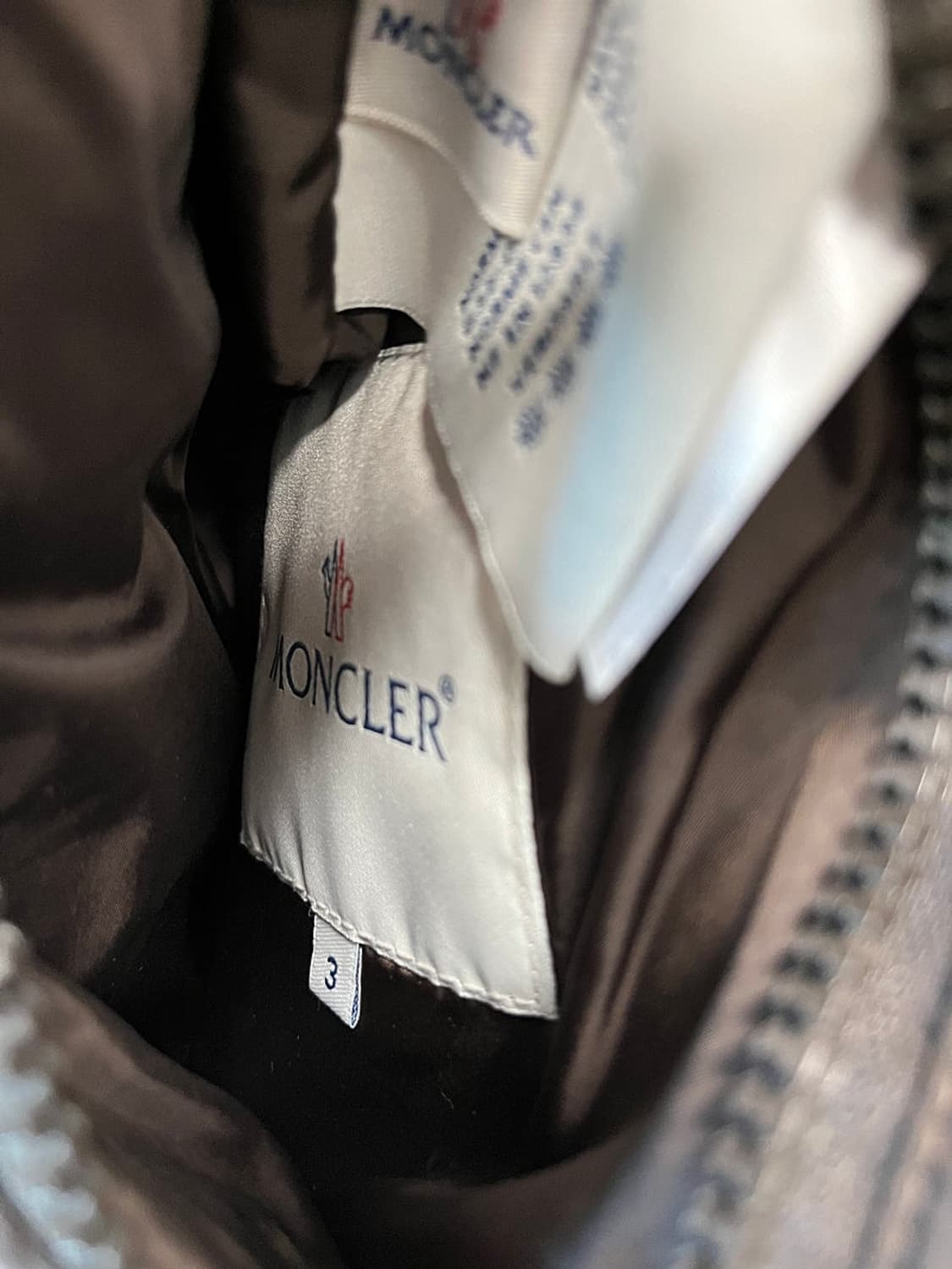 100-105) 몽클레어 리버시블 패딩조끼  상품이미지3