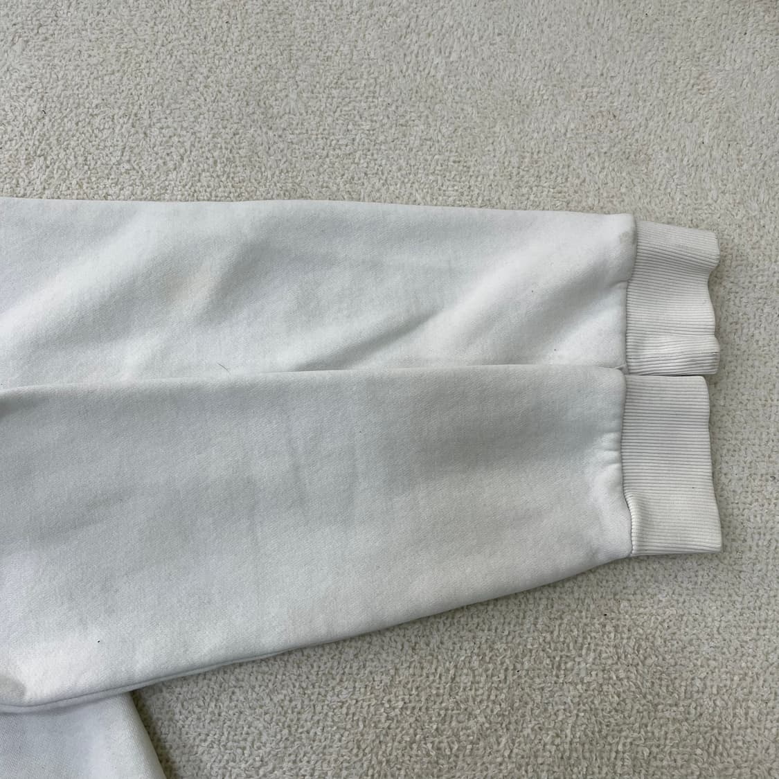 M 게스 빅로고 기모 맨투맨 0325M 상품이미지5