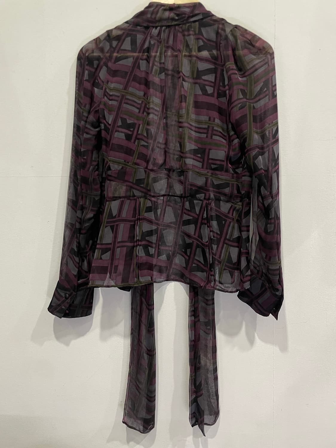 구찌 여성 실크 블라우스 38사이즈 정품 상품이미지2