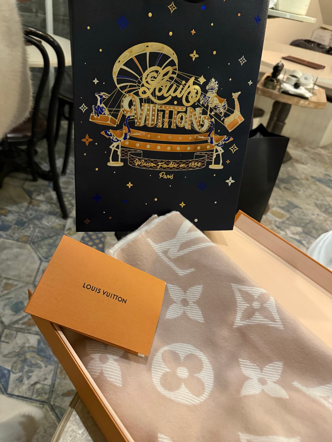 루이비통 목도리 상품이미지1